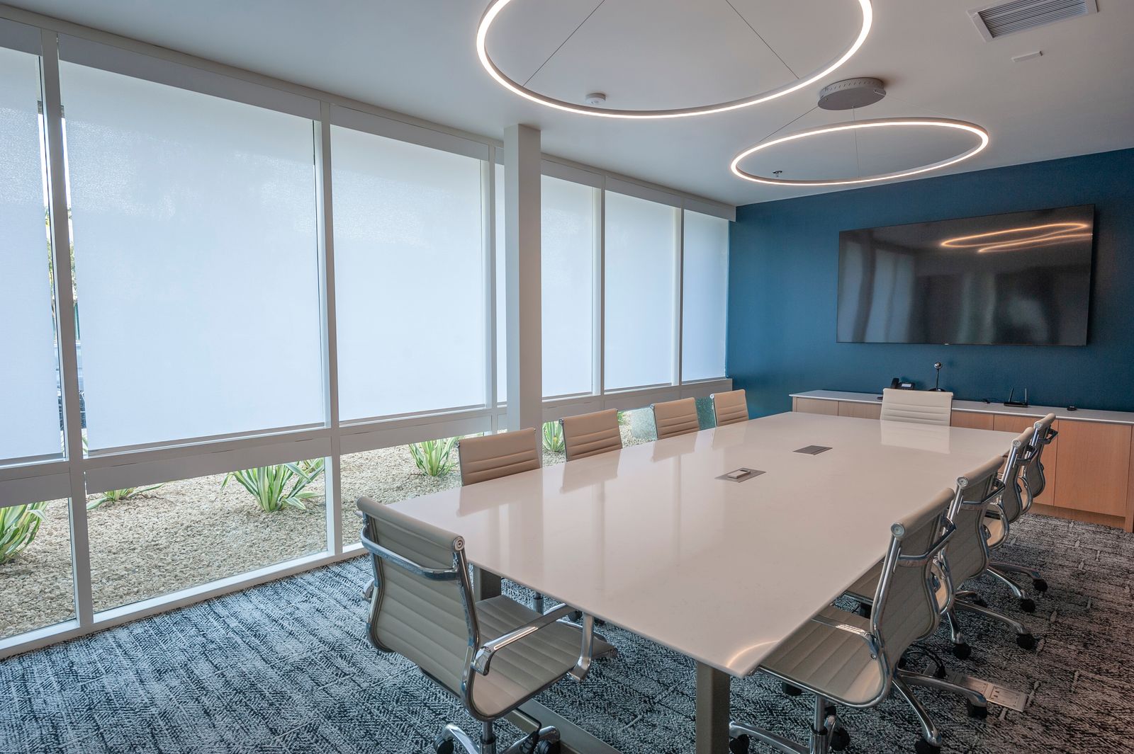Norman Soluna Roller Shades